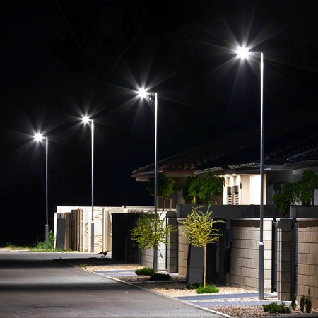 Latarnia solarna Via, czarna, 200W LED, barwa zimna 6000K, 2400lm, EKO9096