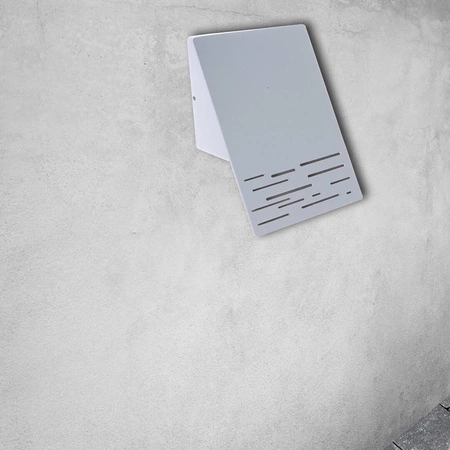 Biały kinkiet LED LINE na elewację 098